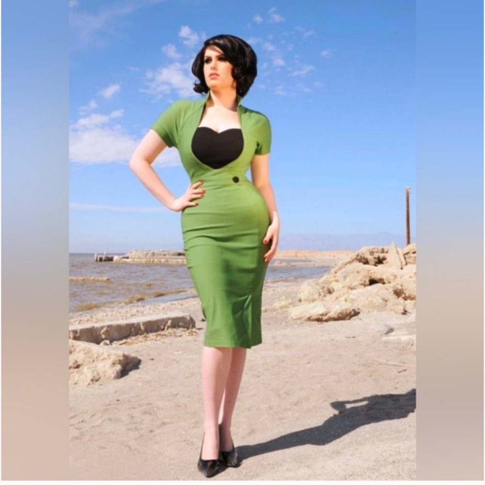 Pinup Girl Clothing green Veronica wiggle dress